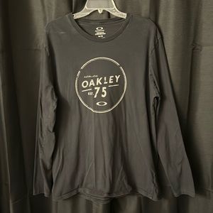 Men’s Oakley Graphic Long Sleeve T-Shirt XL